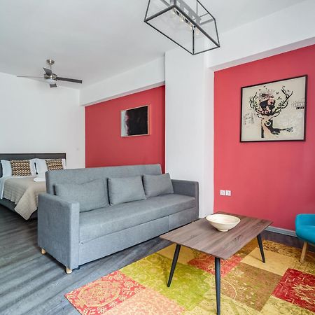 Yalarent Luxury Apartments In The Heart Of The City Athens Exterior photo